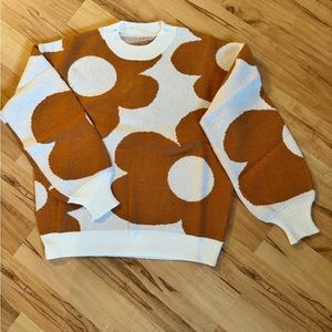 Beautiful ivory and tan floral sweater